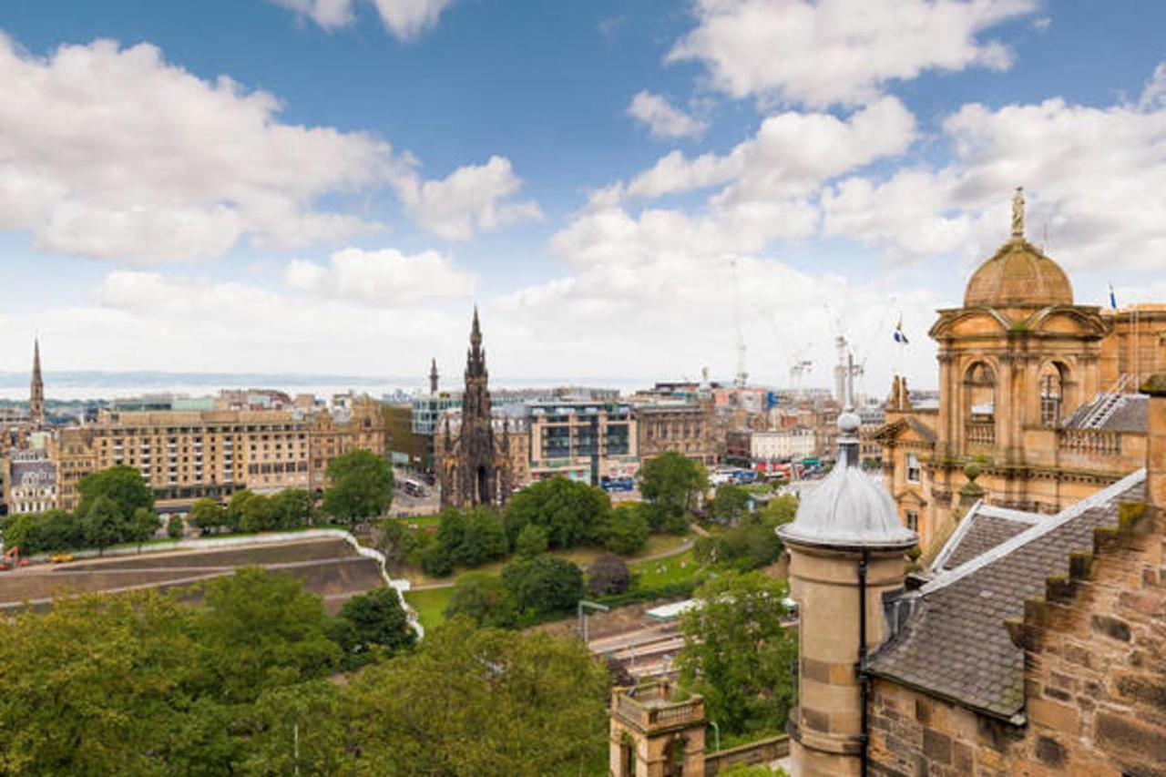 Sumptuous 2Br Apt Next To Edinburgh Castle! Exterior photo
